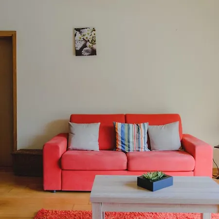 Semesterbostad Sunrise House Ponta Delgada (Madeira)